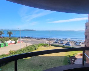 VENTA PUNTA DEL ESTE MANSA
