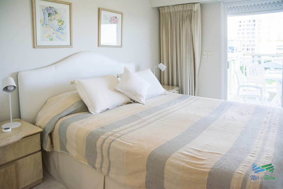 Apartamento ID.3227 - Departamento de 3 dormitorios en Punta del Este