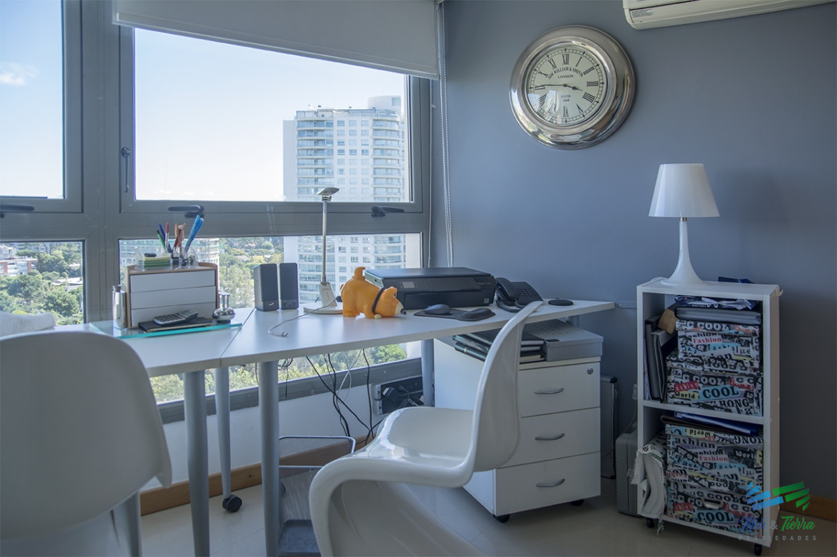 Apartamento ID.5094 - En venta Apartamento de 4 Dormitorios Penthouse en Brava Punta del Este