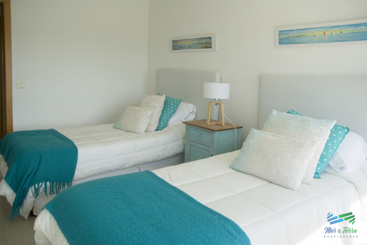 Apartamento ID.5094 - En venta Apartamento de 4 Dormitorios Penthouse en Brava Punta del Este