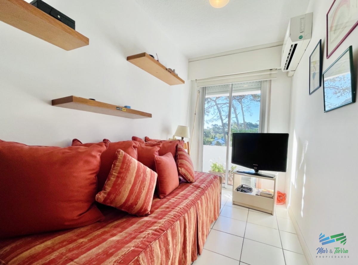 Apartamento ID.5382 - En venta apartamento 3 dormitorios penthouse con parrillero en Mansa - Punta del Este