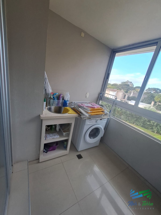 Apartamento ID.5404 - En venta Apartamento en Playa Mansa de 3 Dormitorios con vista playa mansa, Punta del Este