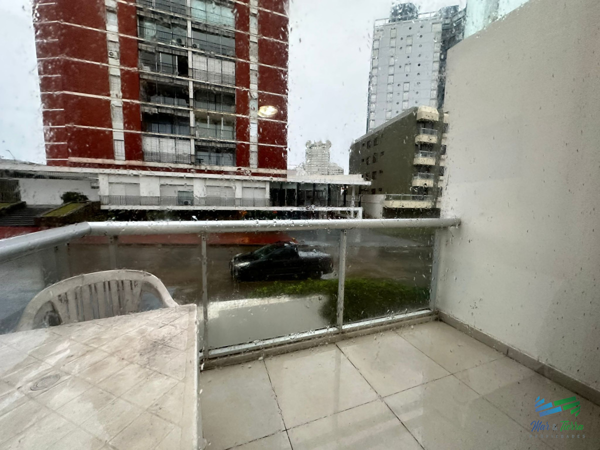 Apartamento ID.5528 - Apartamento en venta, 1 dormitorio en Península, Punta del Este