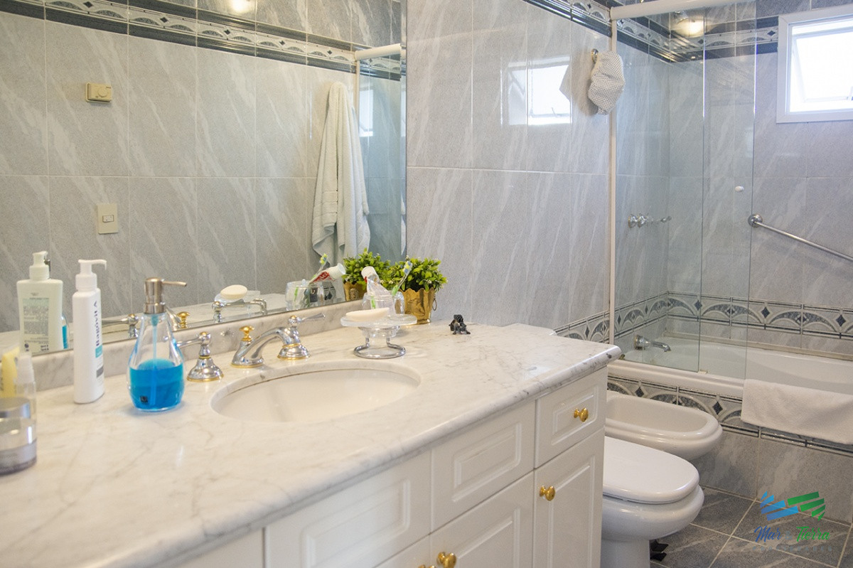 Apartamento ID.3227 - Departamento de 3 dormitorios en Punta del Este