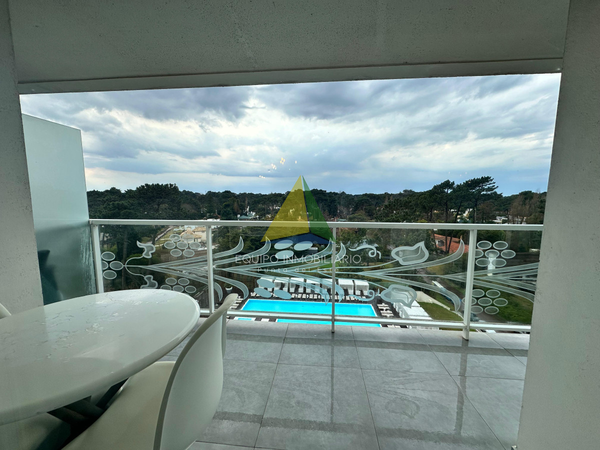Vende apartamento de 2 dormitorios en Roosevelt Punta del Este. - Ref : EQP8071 - EQU8071A