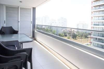 Apartamento en venta a metros de Playa Brava, 2 dormitorios en suite. - Ref : EQP5055