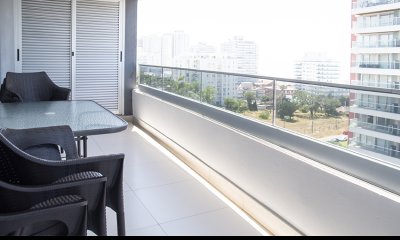 Apartamento en venta a metros de Playa Brava, 2 dormitorios en suite. - Ref : EQP5055