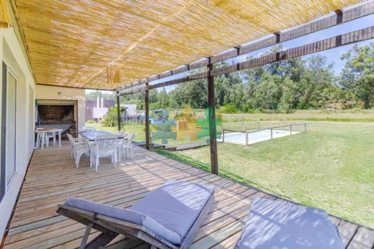 Vende casa en Punta Ballena de 2 dormitorios.   Ref : EQP5917 - GoPunta - Portal Inmobiliario de Punta del Este - Maldonado