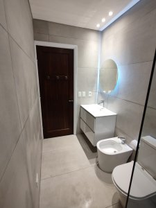 vende casa en la mejor zona de playa mansa, punta del este  - ngp29648c