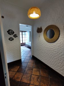 vende casa en la mejor zona de playa mansa, punta del este  - ngp29648c