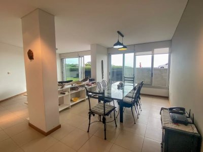 Impecable departamento, comodo e iluminado. - SPT11610A