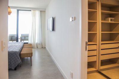 Apartamento en Punta del Este, Mansa - SPT8249A