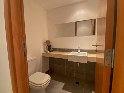 Impecable departamento, comodo e iluminado. - SPT11610A