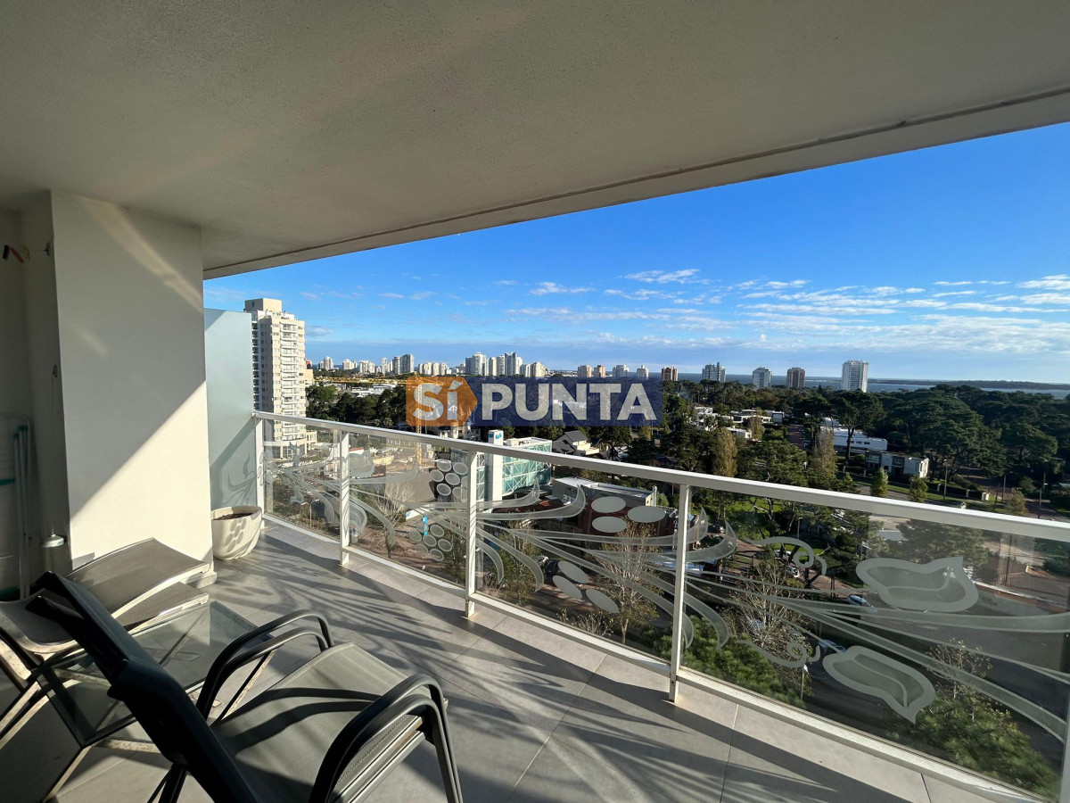 Apartamento en Venta de 2 dormitorios en Av. Roosevelt , Punta del este  - SPT10848A