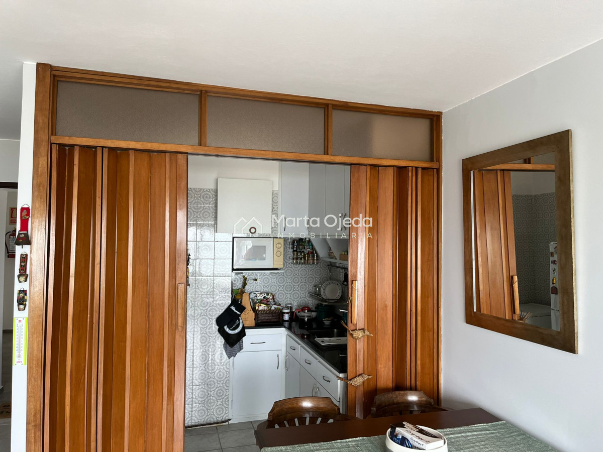 Apartamento ID.41280 - Apartamento de 2 dormitorios con vista frente al mar en edificio Samambai, Playa Mansa , Punta del ese 