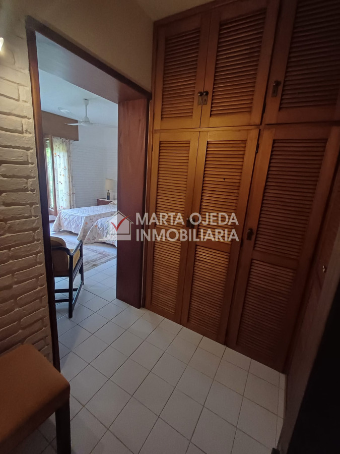 Casa ID.40968 - Vende casa de 3 dormitorios en Cantegril, punta del este 