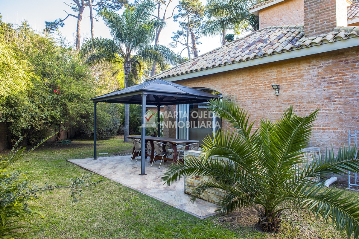 Casa ID.40896 - Casa en Venta de 4 dormitorios en San Rafael , Punta del este 