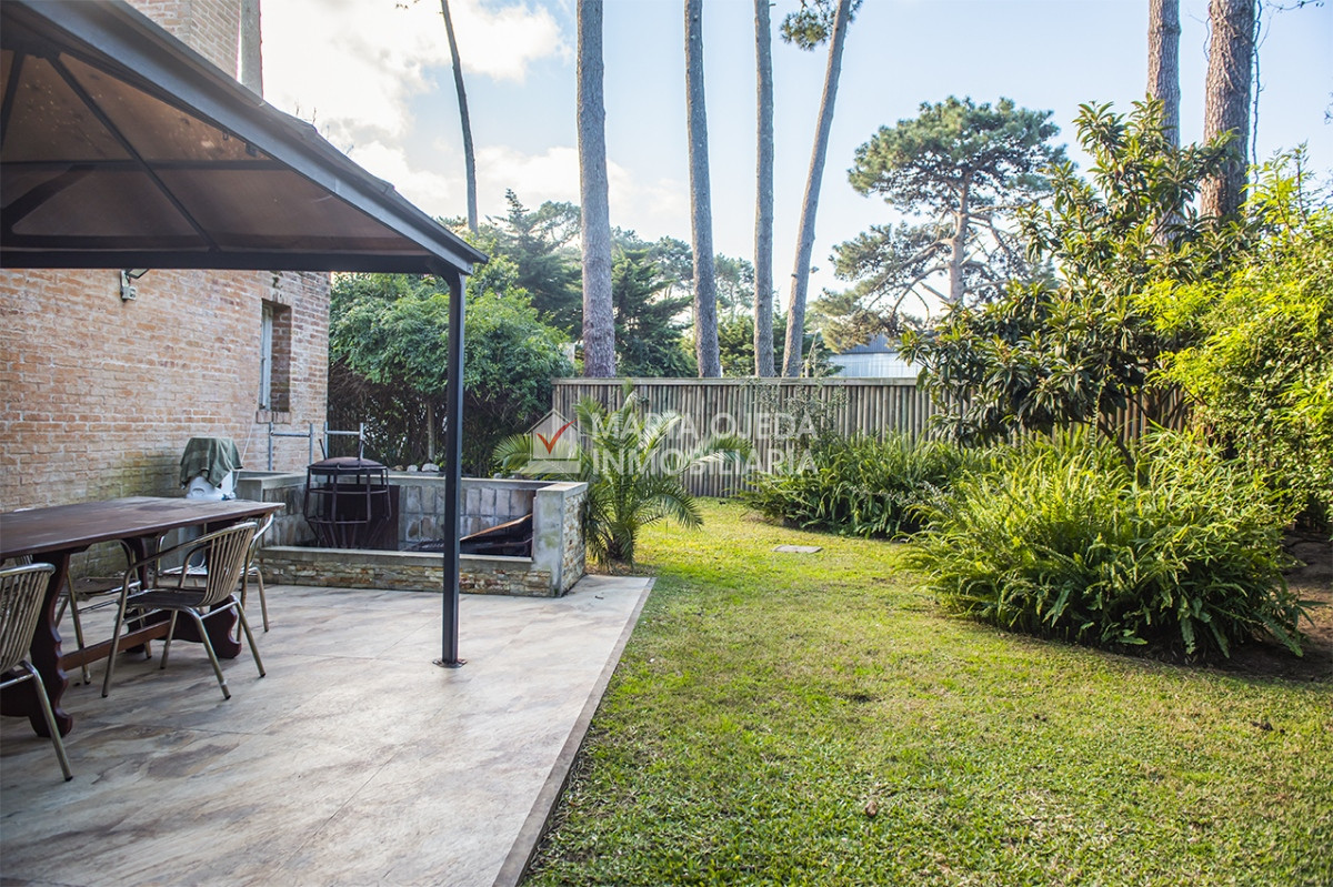 Casa ID.40896 - Casa en Venta de 4 dormitorios en San Rafael , Punta del este 