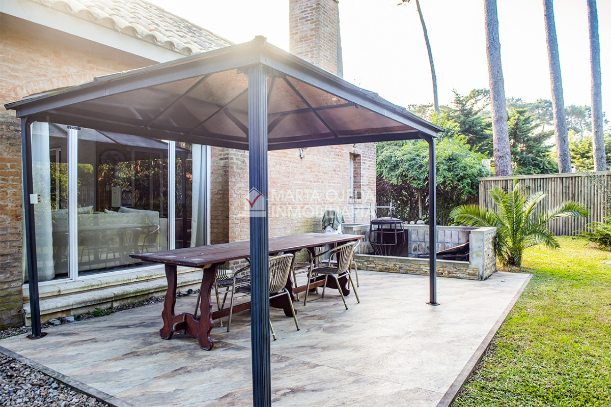 Casa ID.40896 - Casa en Venta de 4 dormitorios en San Rafael , Punta del este 