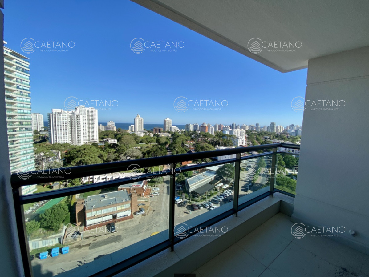  Moderno Apartamento de 2 dormitorios en Punta de Este, Roosevelt - DMC17000A