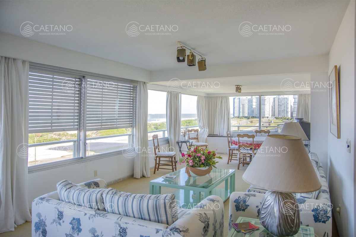 Brava - GoPunta - Portal Inmobiliario de Punta del Este - Maldonado
