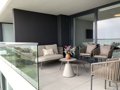 Apartamento en Alquiler en Punta del Este, de 3 dormitorios.