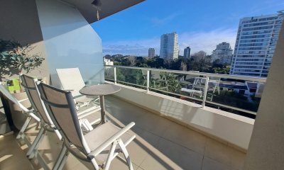 Espectacular apartamento de 1 dormitorios, con servicios, aidy grill en venta!!!