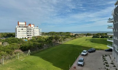 Venta apartamento 2 dormitorios. Playa brava, Punta del Este