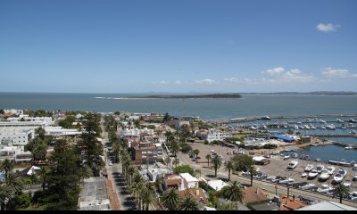 Hermoso departamento de 3 dormitorios a la venta, en Punta del Este