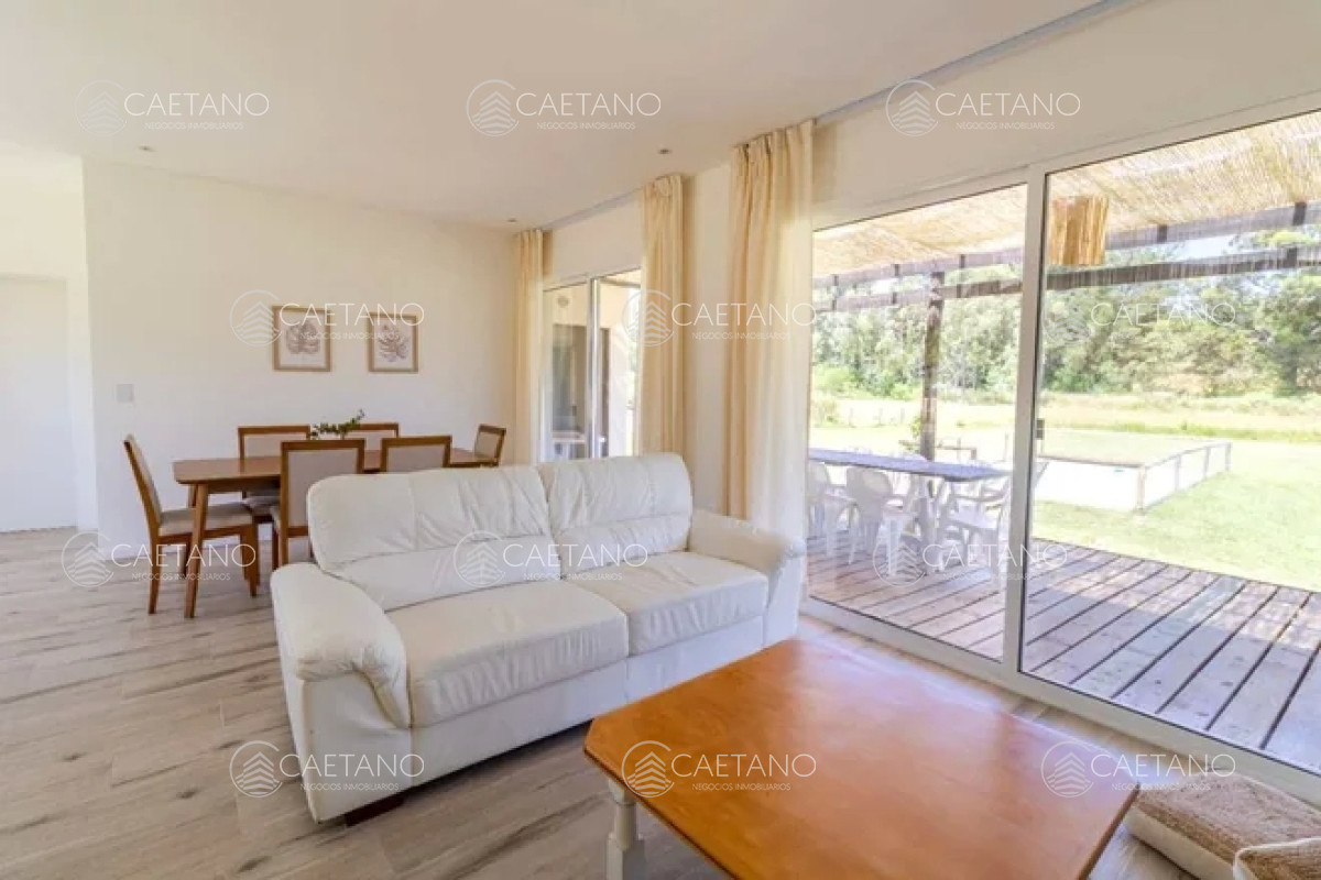 Vende casa en Punta Ballena de 2 dormitorios. - GoPunta - Portal Inmobiliario de Punta del Este - Maldonado