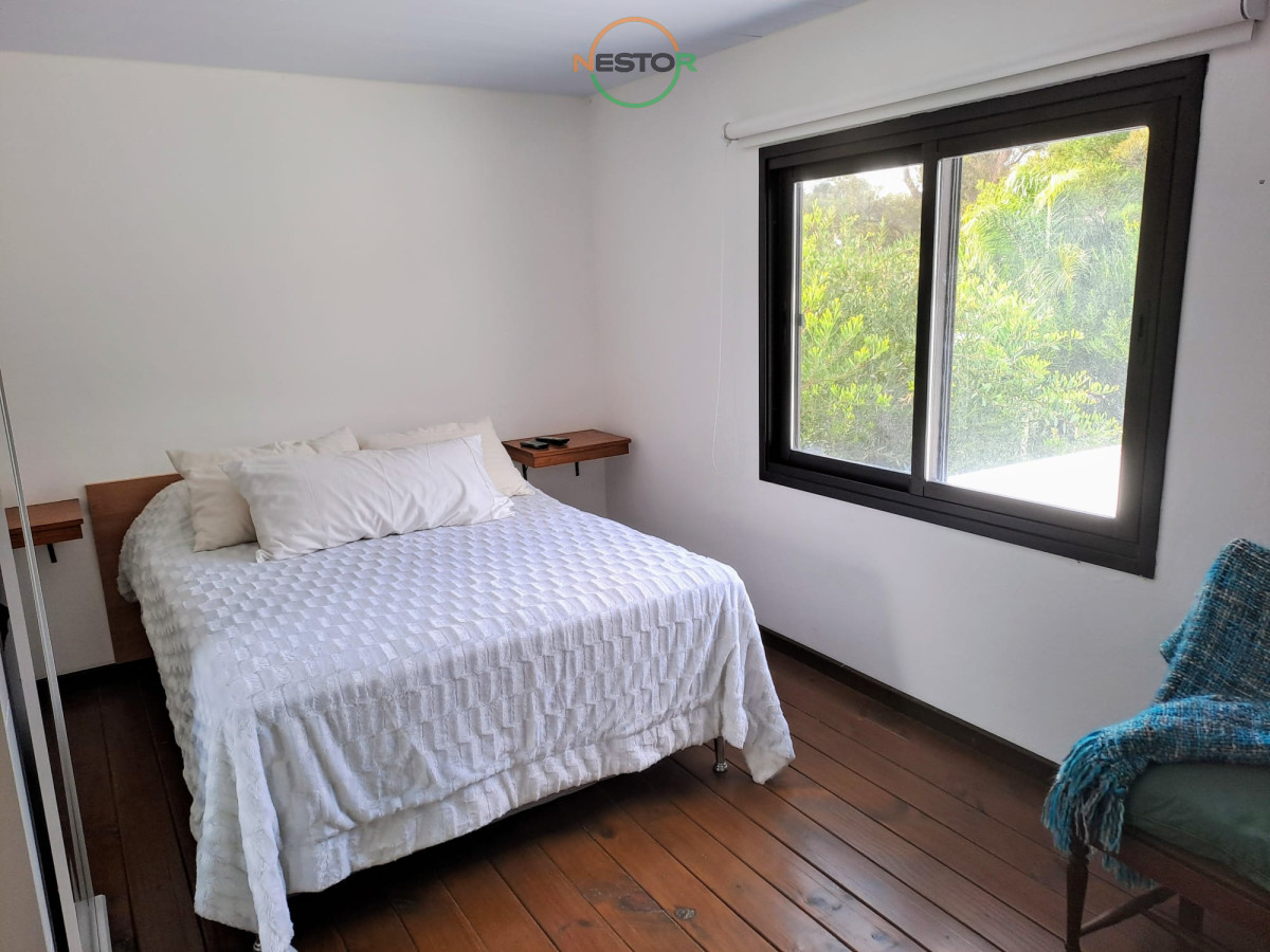Casa ID.6534 - Vende casa impecable de 2 plantas, 3 dormitorios, parrillero y piscina, ubicada en Sauce de Portezuelo.