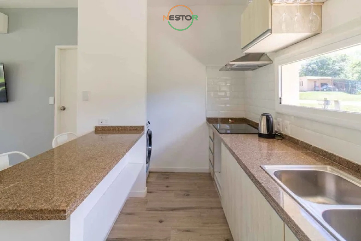 Casa ID.6457 - Vende casa en Punta Ballena de 2 dormitorios.