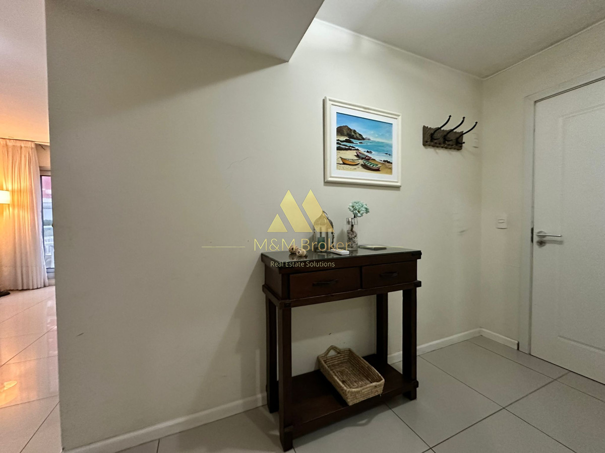 Apartamento ID.397 - Apartamento en venta, 1 dormitorio en Península, Punta del Este