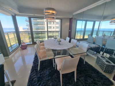 Espectacular departamento frente al mar, en Torre Imperiale. - COL8770A