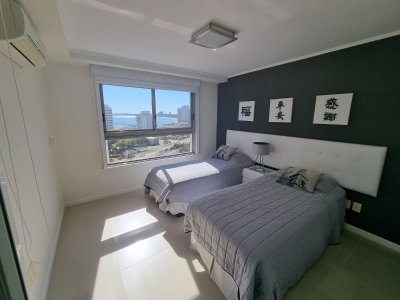 Espectacular departamento frente al mar, en Torre Imperiale. - COL8770A