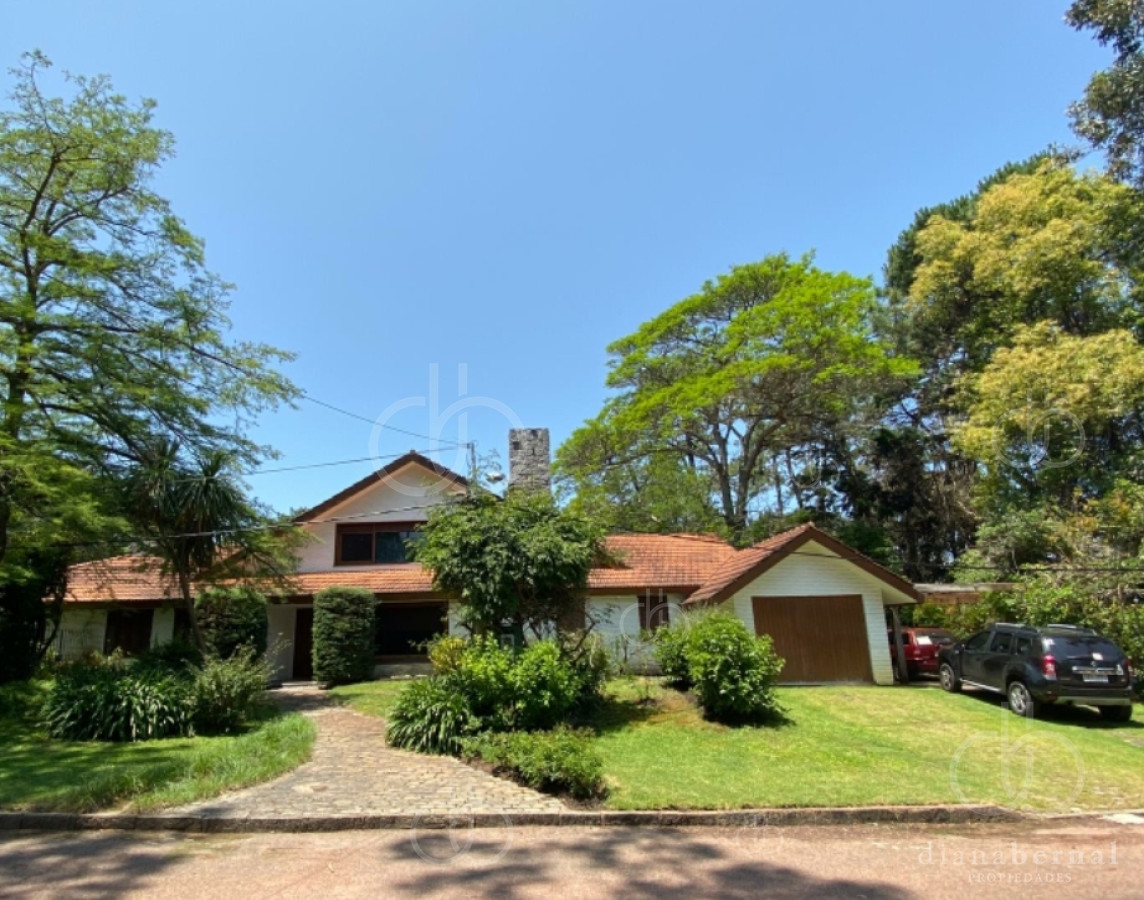 hermosa chalet en venta, mansa., bajo de precio. - dbp54682c