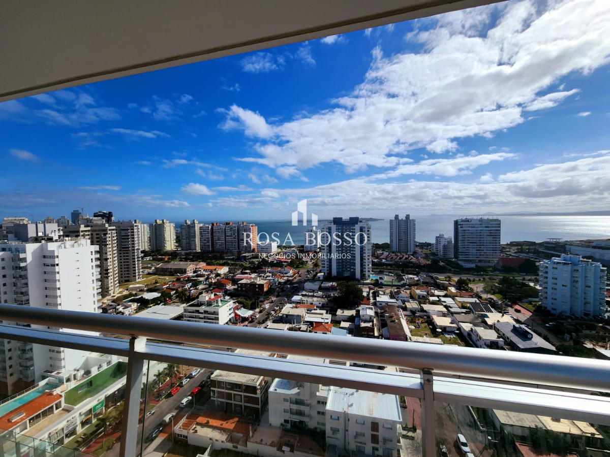 Apartamento ID.6221 - Espectacular departamento, de 3 dormitorios, a estrenar en Punta del Este