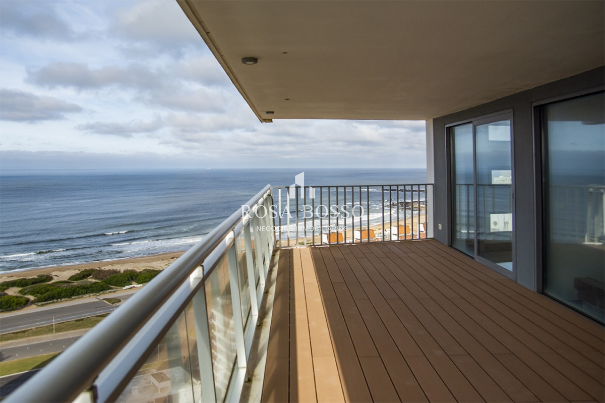 Apartamento ID.6222 - Espectacular departamento, de 3 habitaciones, a estrenar en Punta del Este