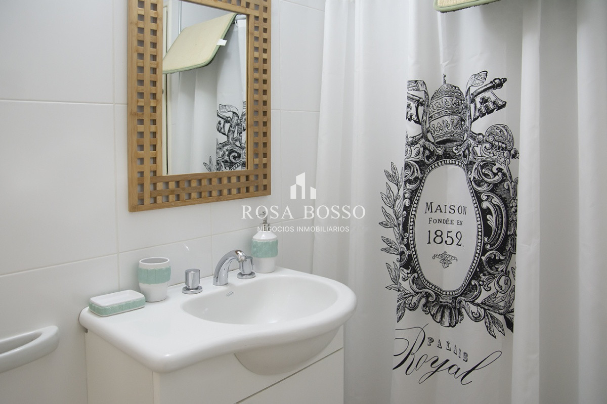 Apartamento ID.8239 - Departamento con vista al mar en Península, Punta del Este