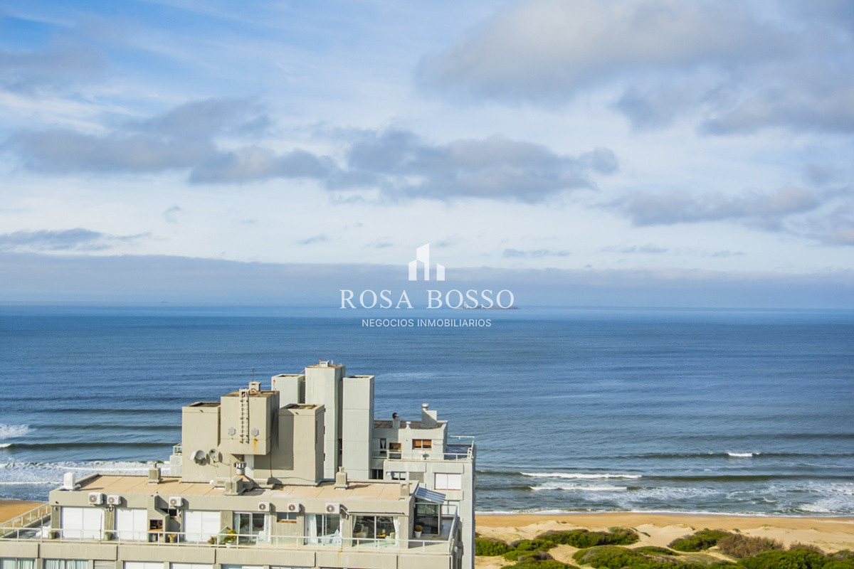 Apartamento ID.6222 - Espectacular departamento, de 3 habitaciones, a estrenar en Punta del Este