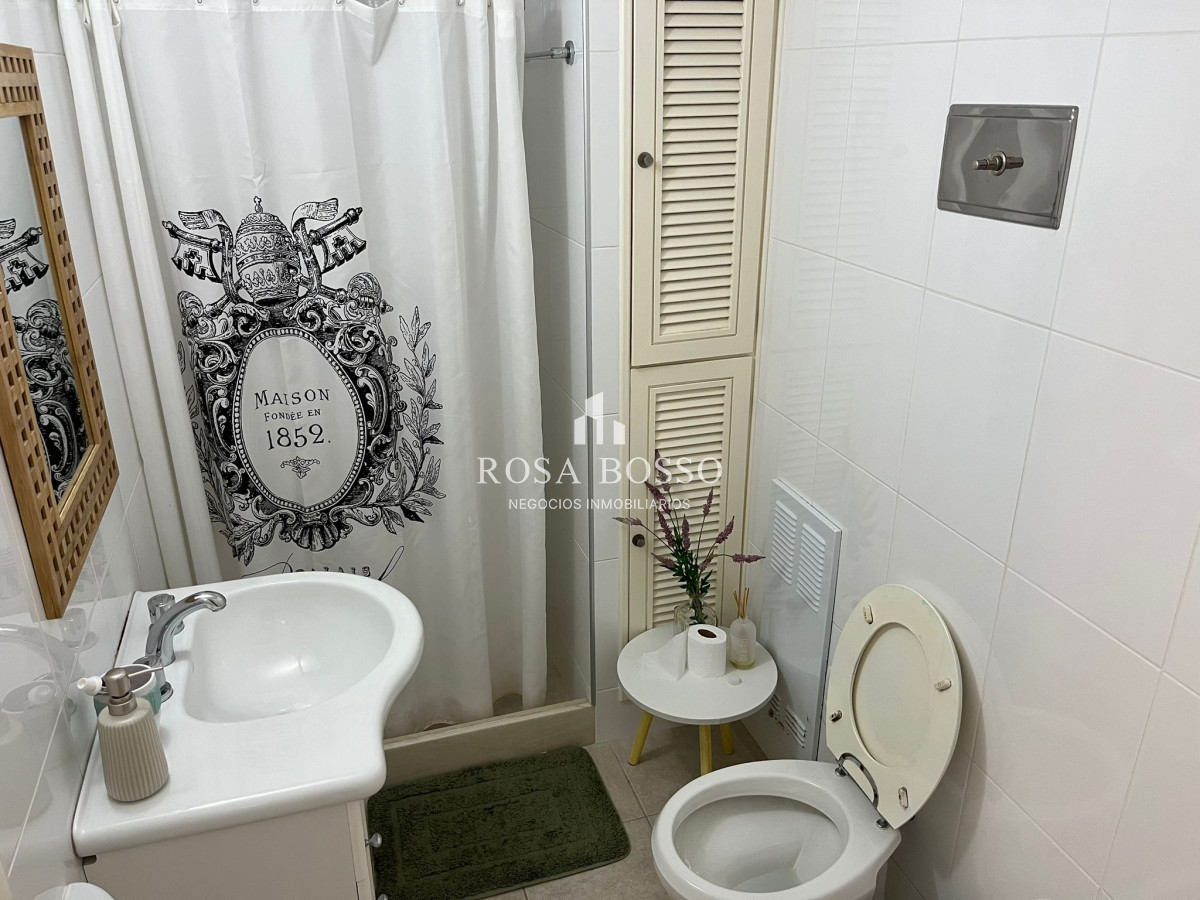 Apartamento ID.8239 - Departamento con vista al mar en Península, Punta del Este