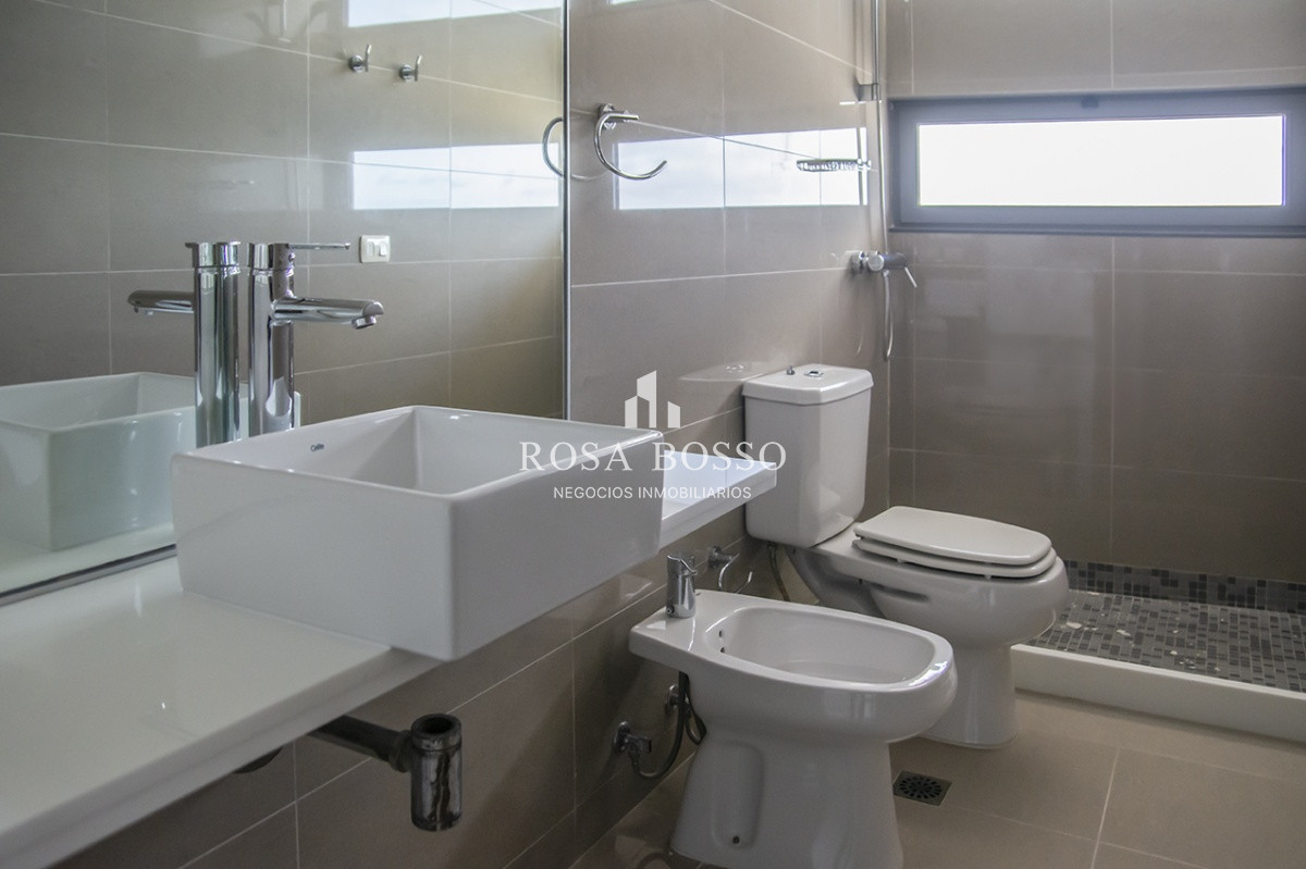 Apartamento ID.6222 - Espectacular departamento, de 3 habitaciones, a estrenar en Punta del Este