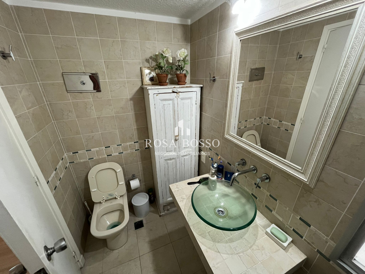 Apartamento ID.8239 - Departamento con vista al mar en Península, Punta del Este