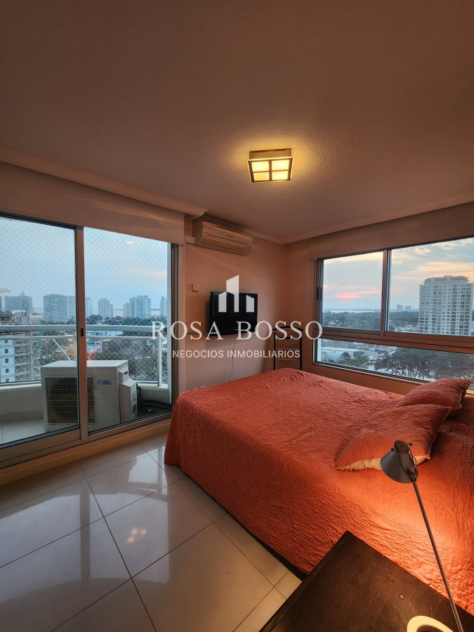 Apartamento ID.8945 - Apartamento de 2 dormitorios en Brava. Punta del Este