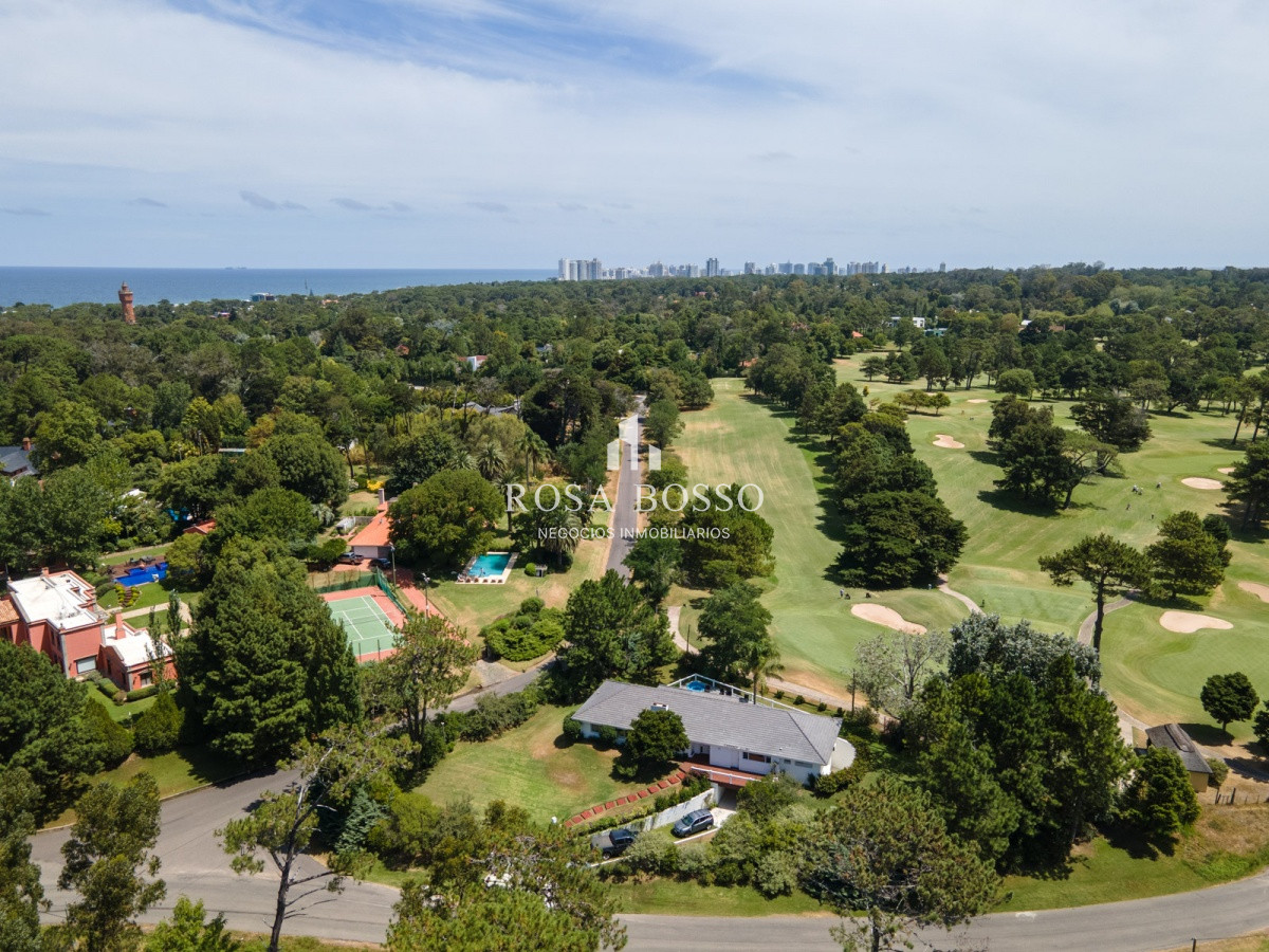 Golf - GoPunta - Portal Inmobiliario de Punta del Este - Maldonado