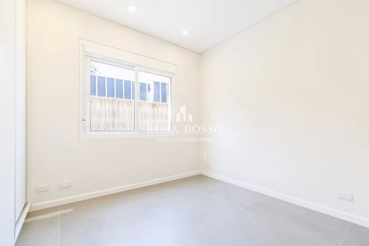 Apartamento ID.8783 - Venta, Casa, 3 dormitorios, Brava