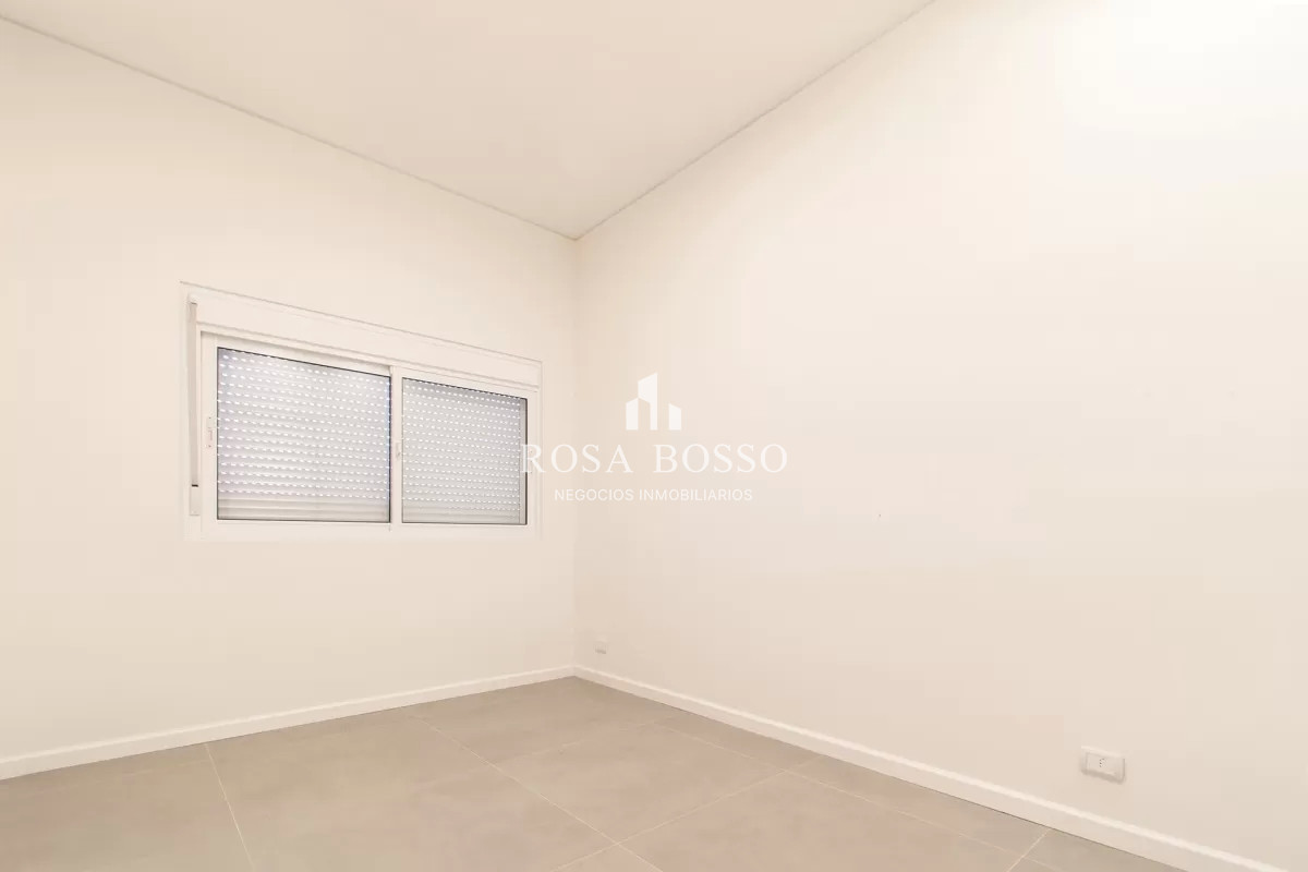 Apartamento ID.8783 - Venta, Casa, 3 dormitorios, Brava