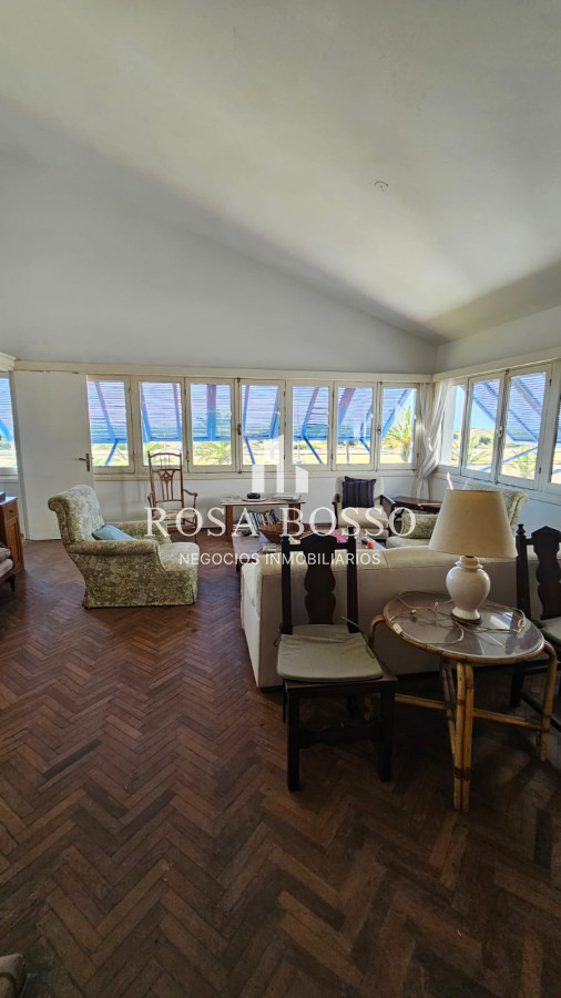 Casa ID.6007 - Importante residencia frente al mar 
