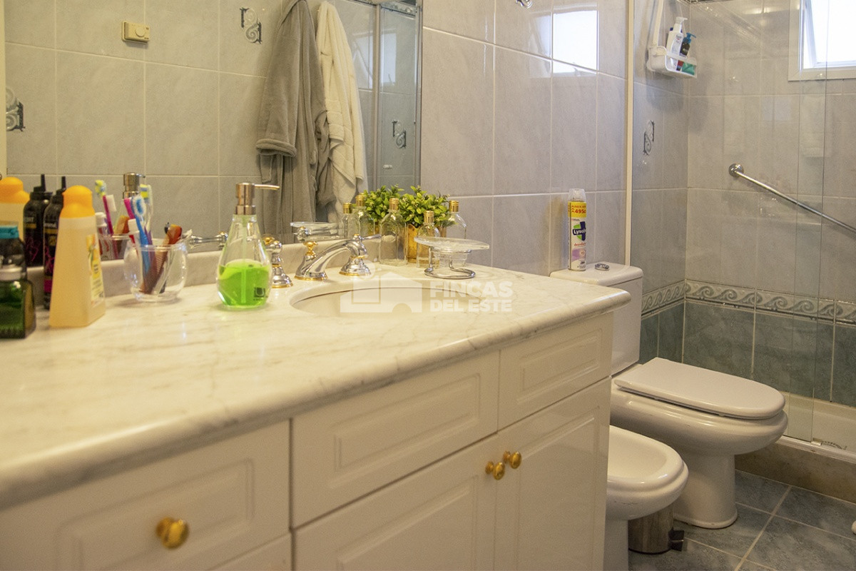 Apartamento ID.1062/Departamento-de-3-dormitorios-en-Punta-del-Este - Departamento de 3 dormitorios en Punta del Este