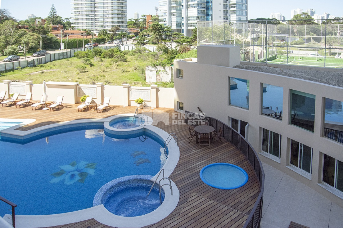 Apartamento ID.1062/Departamento-de-3-dormitorios-en-Punta-del-Este - Departamento de 3 dormitorios en Punta del Este